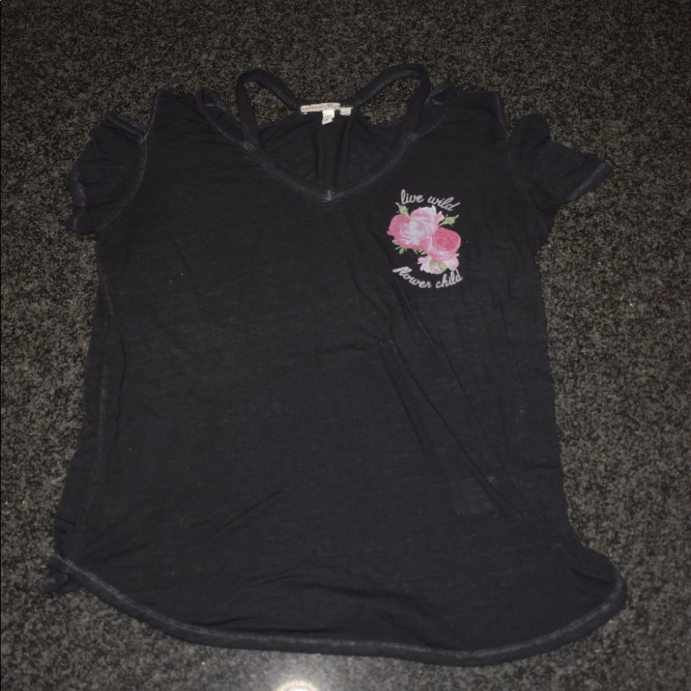 Express One Eleven “Live Wild Flower Child”